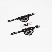 Черные наручники с золотистой фурнитурой - Crazy Handmade - купить с доставкой в Нижнекамске