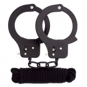 Чёрные наручники из листового металла в комплекте с веревкой BONDX METAL CUFFS LOVE ROPE SET - Dream Toys - купить с доставкой в Нижнекамске