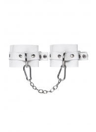 Белые мягкие кожаные наручники с люверсами - Pecado - купить с доставкой в Нижнекамске