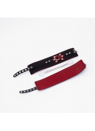 Черные кожаные оковы с красным декором и строчкой - Crazy Handmade - купить с доставкой в Нижнекамске