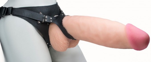 Телесный реалистичный фаллоимитатор на черных трусиках Real Big Strap-On - 34,5 см. - LOVETOY (А-Полимер) - купить с доставкой в Нижнекамске