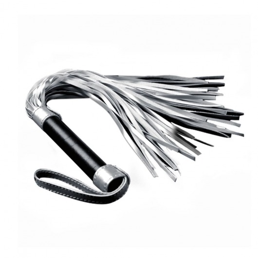 Серебристая плетка Struggle My Flogger с черной ручкой - 45 см. - Lovetoy - купить с доставкой в Нижнекамске