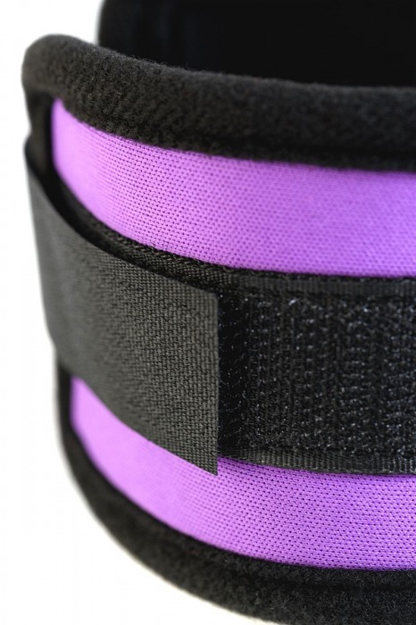 Наручники из неопрена фиолетового цвета - ToyFa - купить с доставкой в Нижнекамске