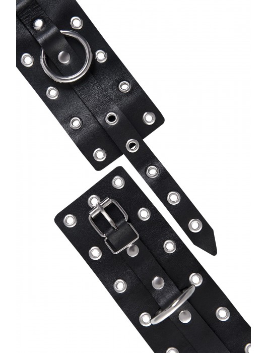Черные кожаные однослойные наручники с люверсами - Pecado - купить с доставкой в Нижнекамске